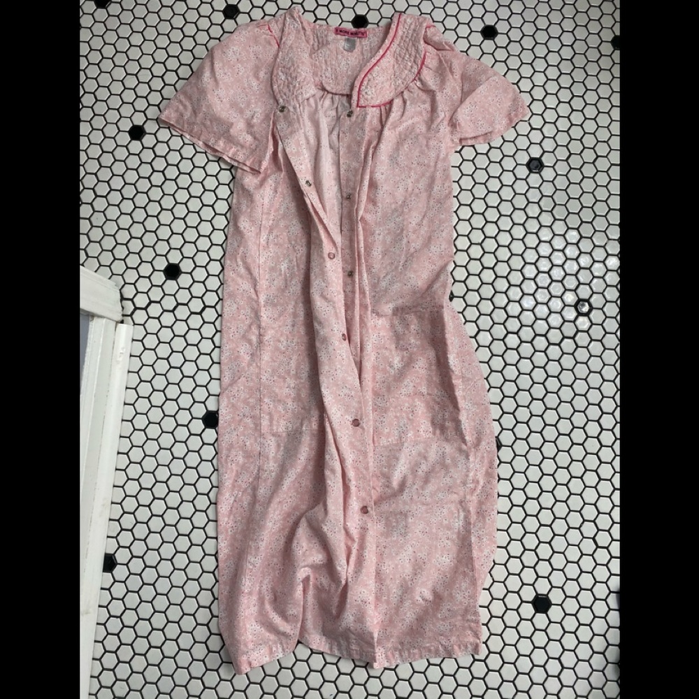 5 more minutes sleepwear size small